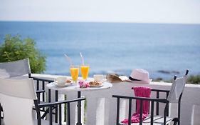 Arlen Beach Hotel